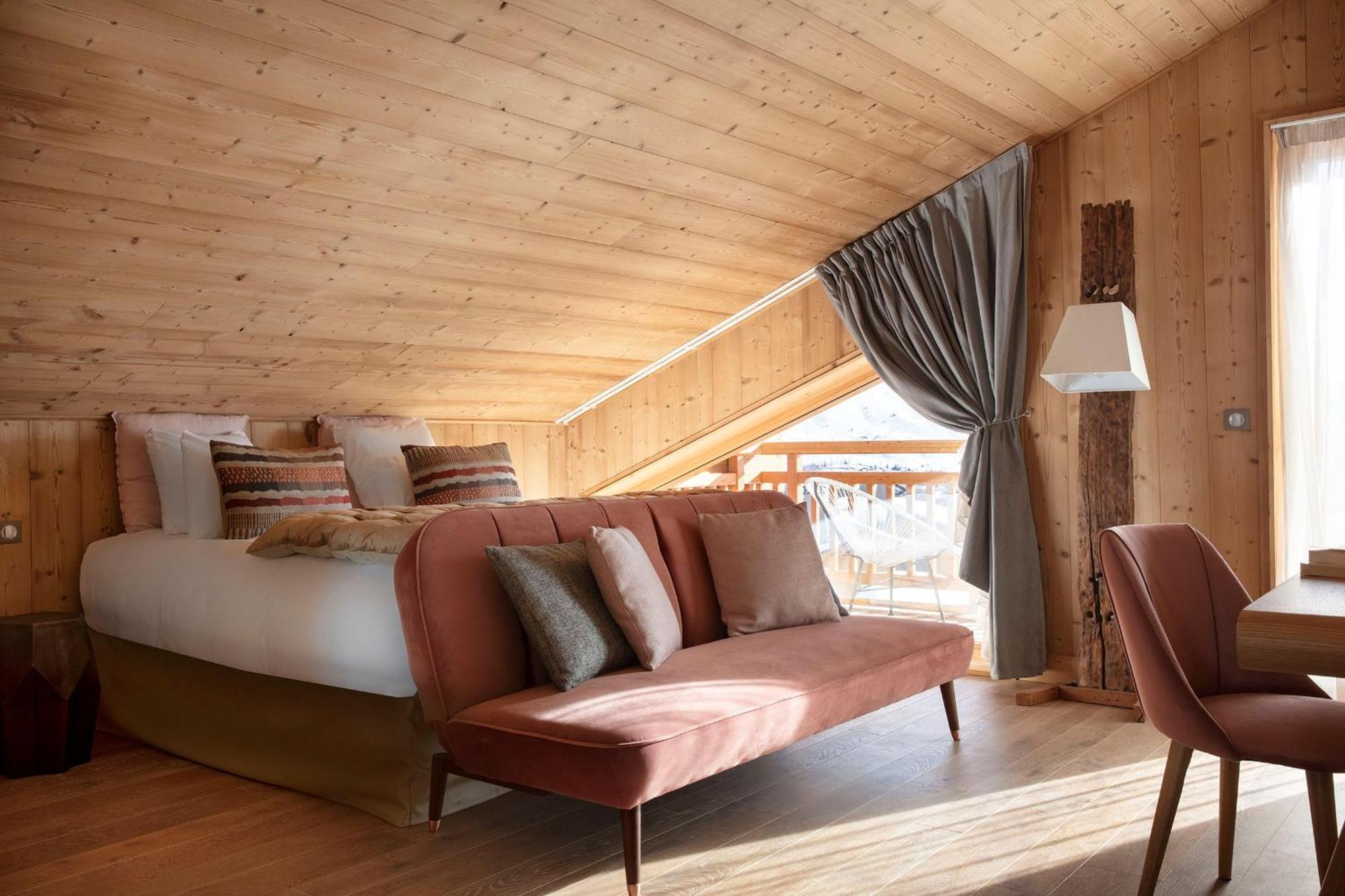 Grandes Rousses Hotel & Spa Alpe d'Huez Bagian luar foto A room at the hotel